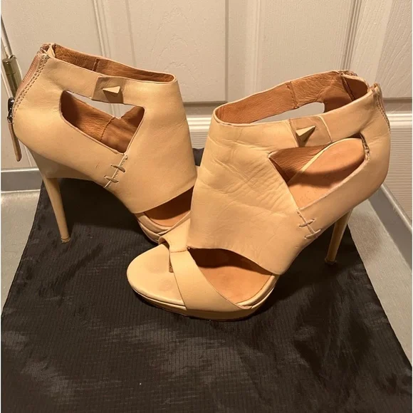 Lamb heel! 71/2 - Picture 11 of 11